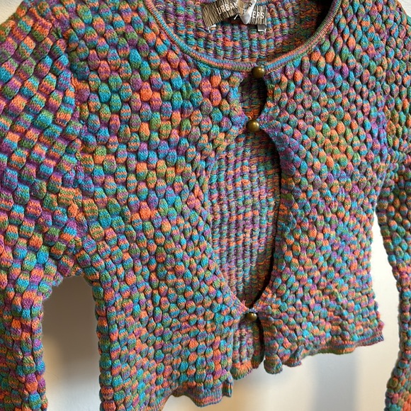 Urban Outfitters Piper keyhole knit long sleeve cardigan. - Picture 3 of 8